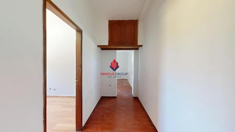 Moradia T7 para Venda em Lagos (São Sebastião e Santa Maria)