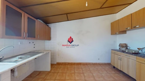 Moradia T7 para Venda em Lagos (São Sebastião e Santa Maria)