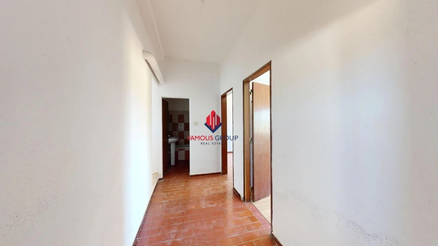 Moradia T7 para Venda em Lagos (São Sebastião e Santa Maria) Foto 26