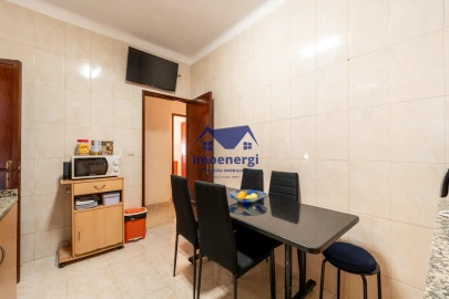 Moradia T3 para Venda em Mindelo
