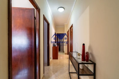 Moradia T3 para Venda em Mindelo