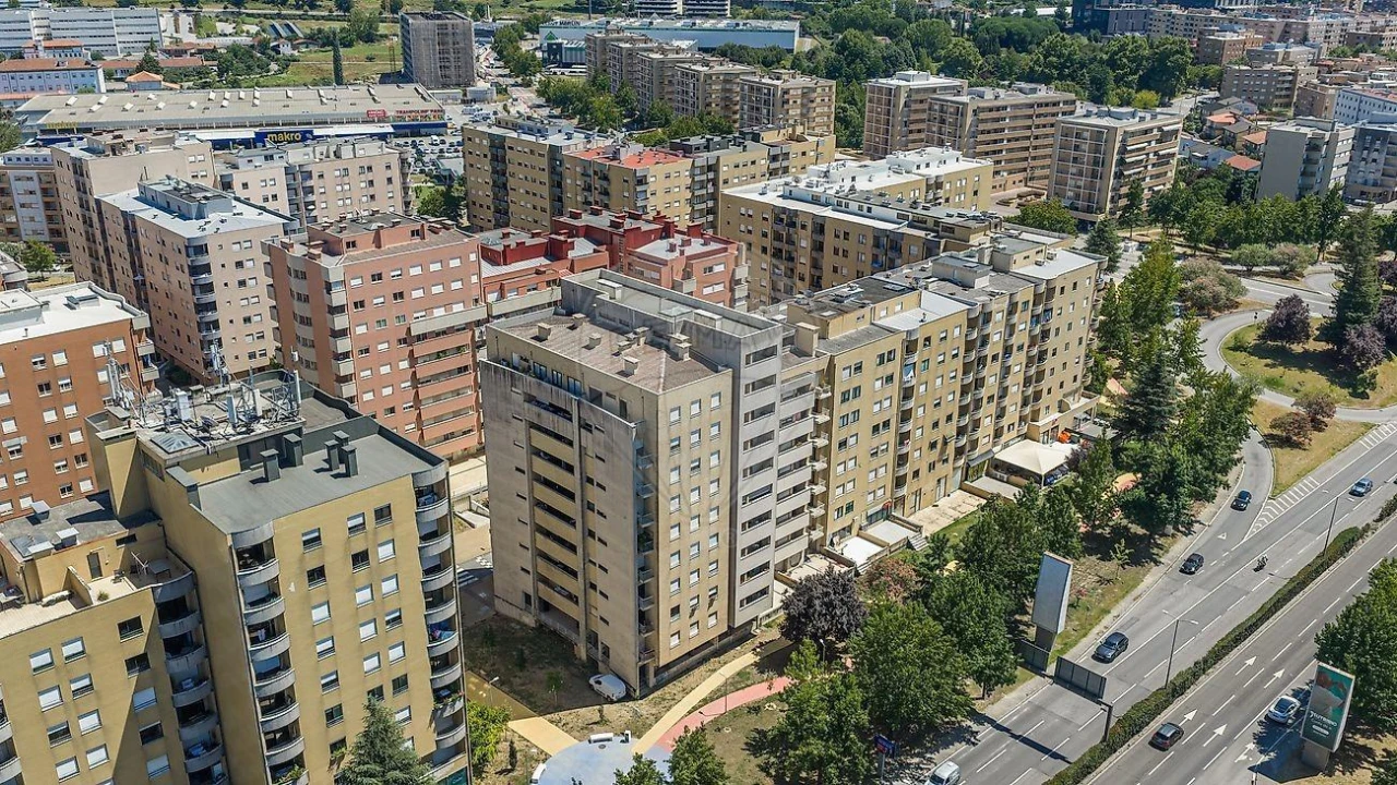 Apartamento T3 para Venda em São Vitor (Braga) Foto 26