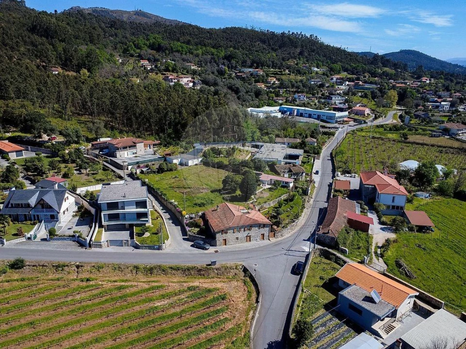 Moradia T3 para Venda em Ferreiros, Prozelo e Besteiros Foto 47