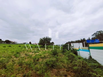 Terreno para Venda em Grijó e Sermonde