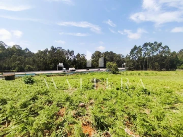 Terreno para Venda em Grijó e Sermonde
