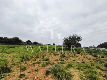Terreno para Venda em Grijó e Sermonde