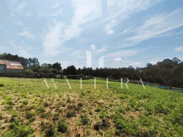 Terreno para Venda em Grijó e Sermonde