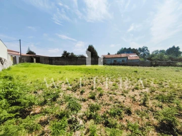 Terreno para Venda em Grijó e Sermonde