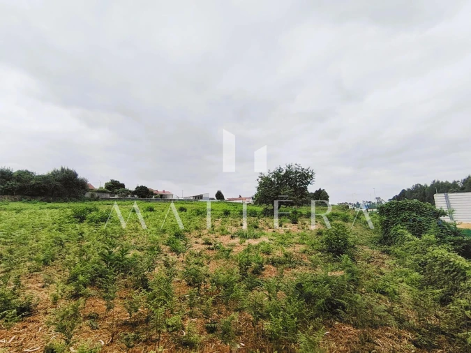 Terreno para Venda em Grijó e Sermonde Foto 11
