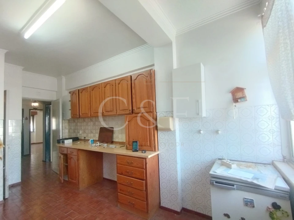 Apartamento T2 para Venda em Águas Livres Foto 15
