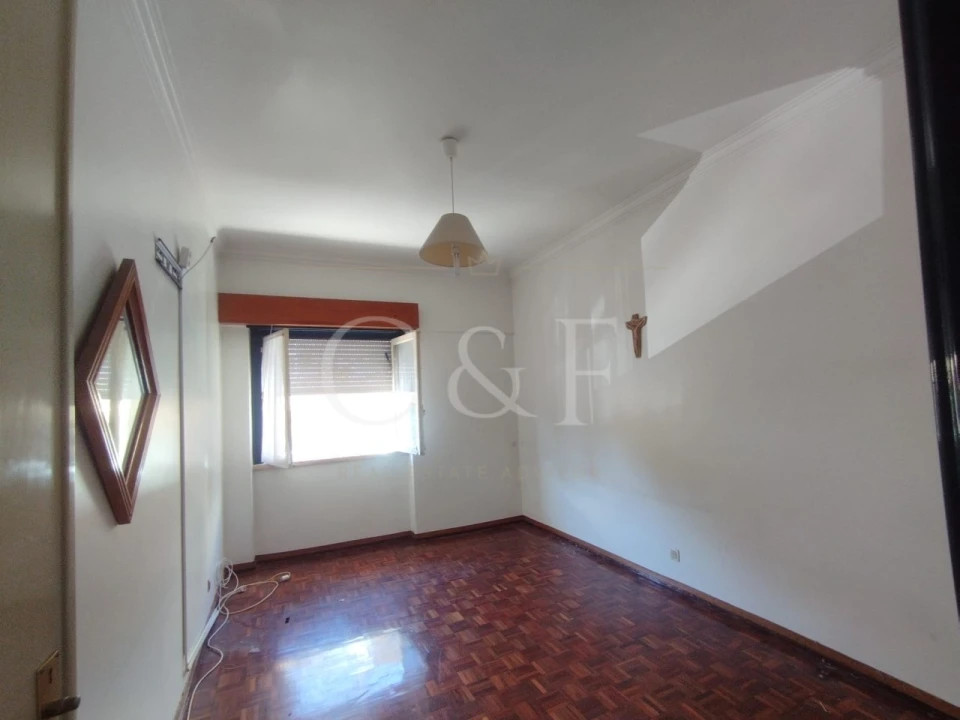 Apartamento T2 para Venda em Águas Livres Foto 28