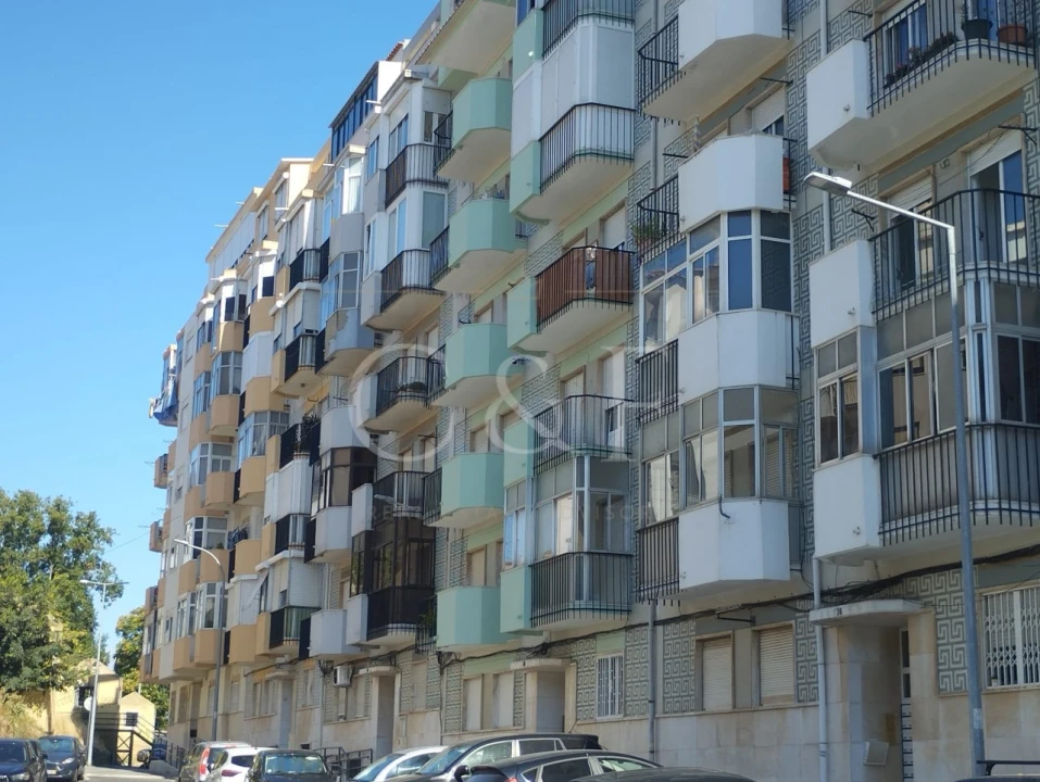 Apartamento T2 para Venda em Águas Livres Foto 33