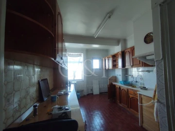 Apartamento T2 para Venda em Águas Livres