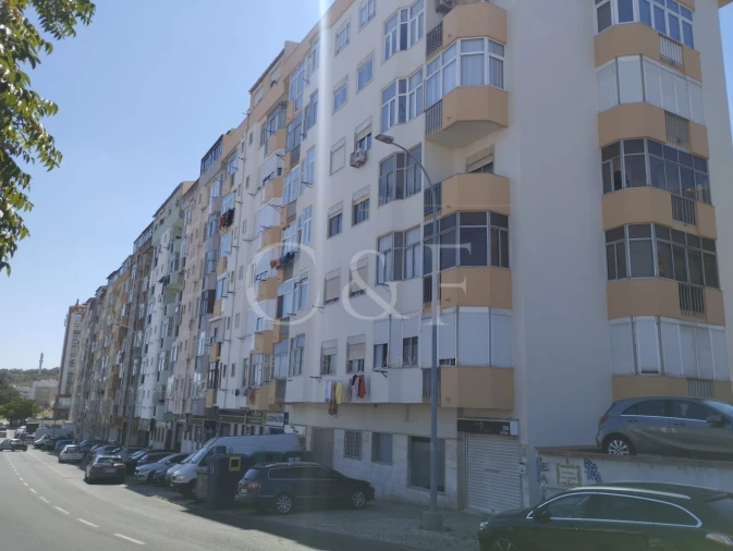 Apartamento T2 para Venda em Águas Livres Foto 10