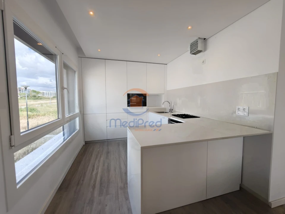 Apartamento T1 para Venda em Montijo e Afonsoeiro Foto 3