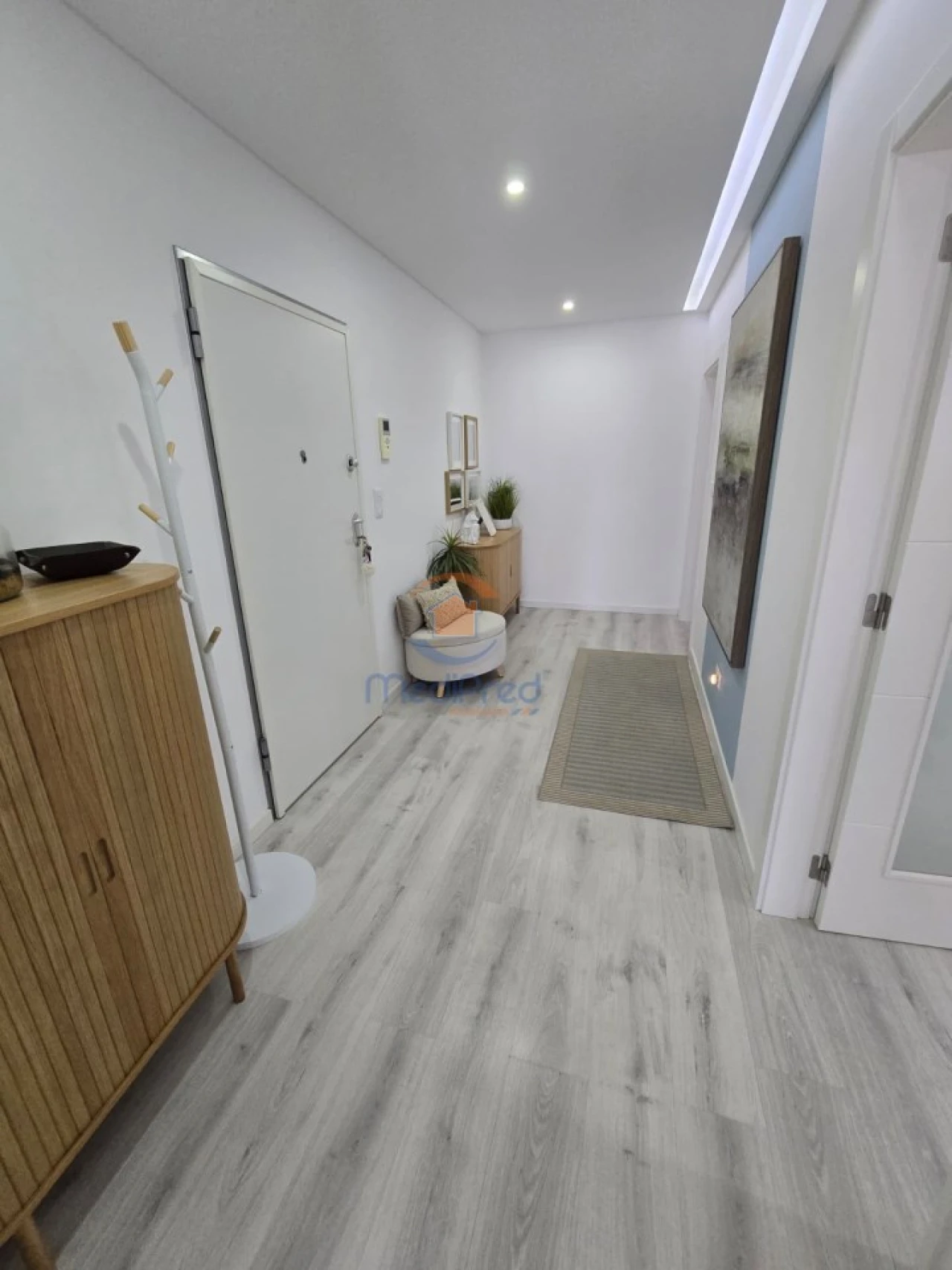 Apartamento T2 para Venda em Pontinha e Famões Foto 2