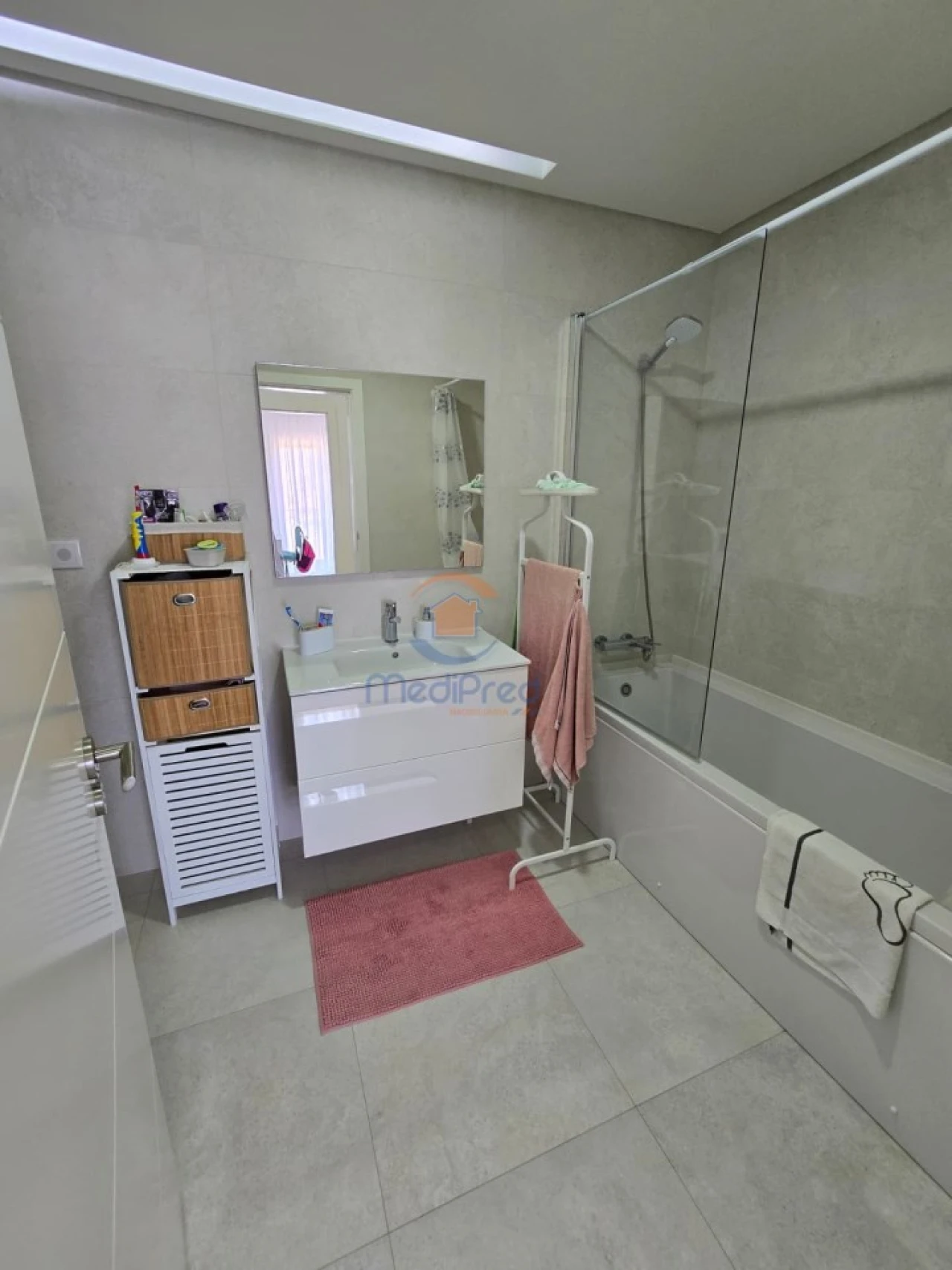 Apartamento T2 para Venda em Pontinha e Famões Foto 16