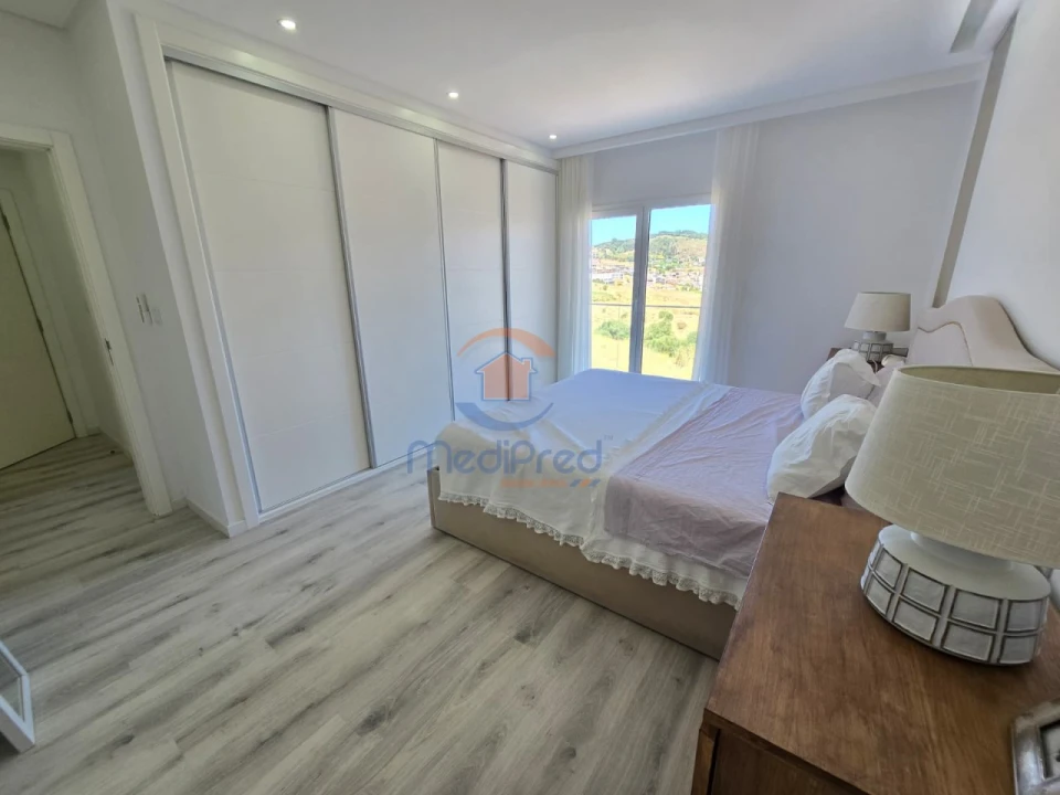 Apartamento T2 para Venda em Pontinha e Famões Foto 20