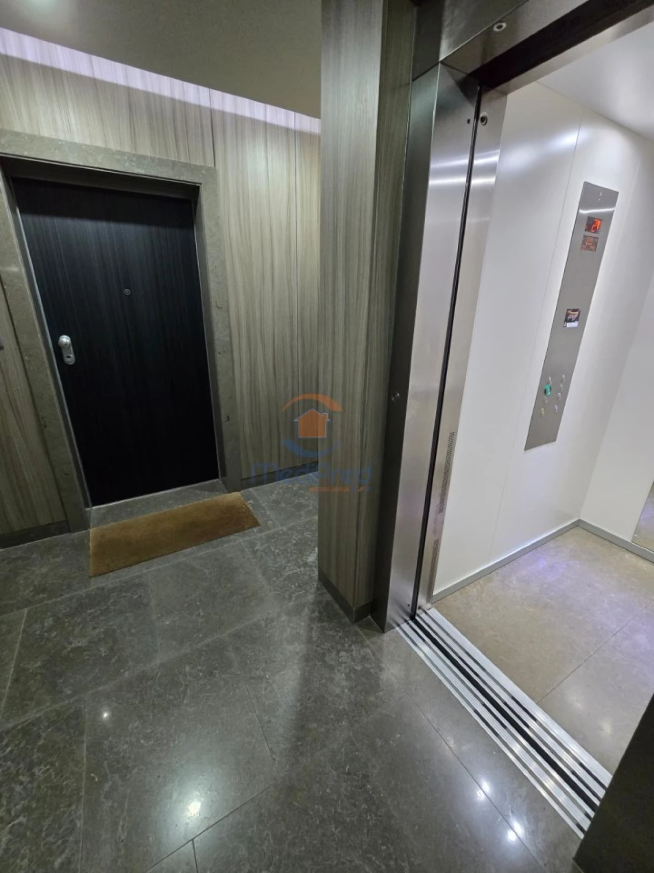 Apartamento T2 para Venda em Pontinha e Famões Foto 30