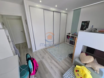 Apartamento T2 para Venda em Pontinha e Famões