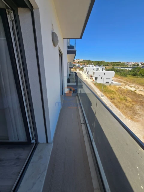 Apartamento T2 para Venda em Pontinha e Famões
