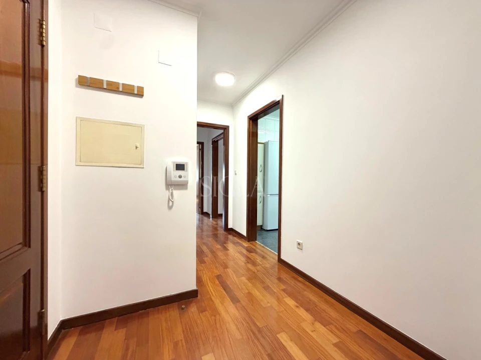 Apartamento T2 para Arrendamento em Gulpilhares e Valadares Foto 10
