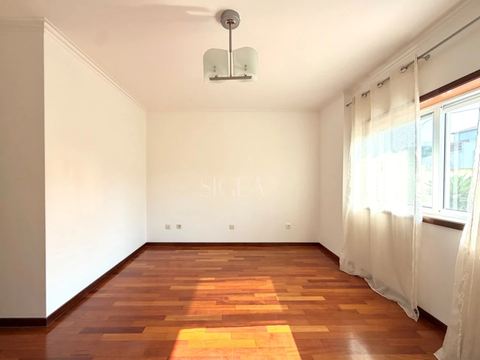 Apartamento T2 para Arrendamento em Gulpilhares e Valadares Foto 13