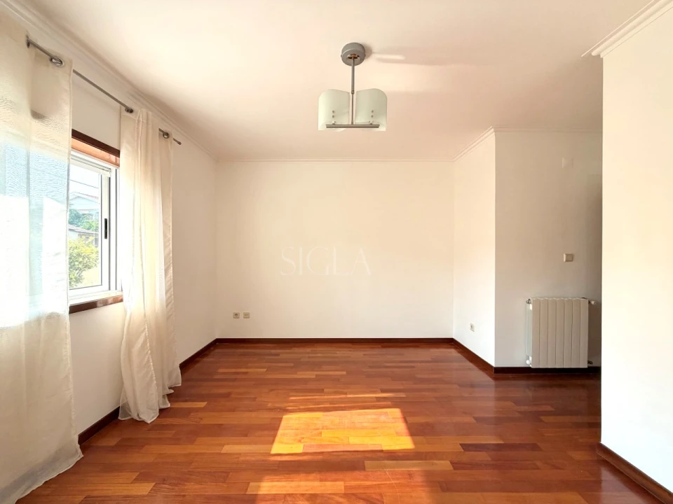 Apartamento T2 para Arrendamento em Gulpilhares e Valadares Foto 15