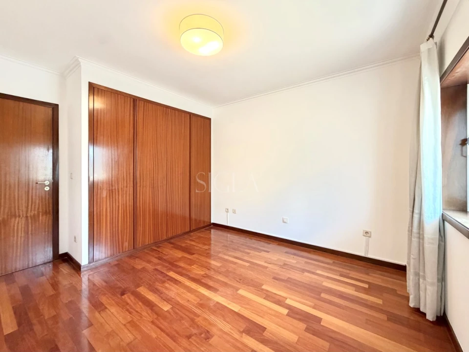 Apartamento T2 para Arrendamento em Gulpilhares e Valadares Foto 17