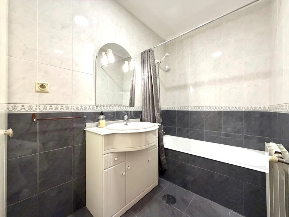 Apartamento T2 para Arrendamento em Gulpilhares e Valadares Foto 23