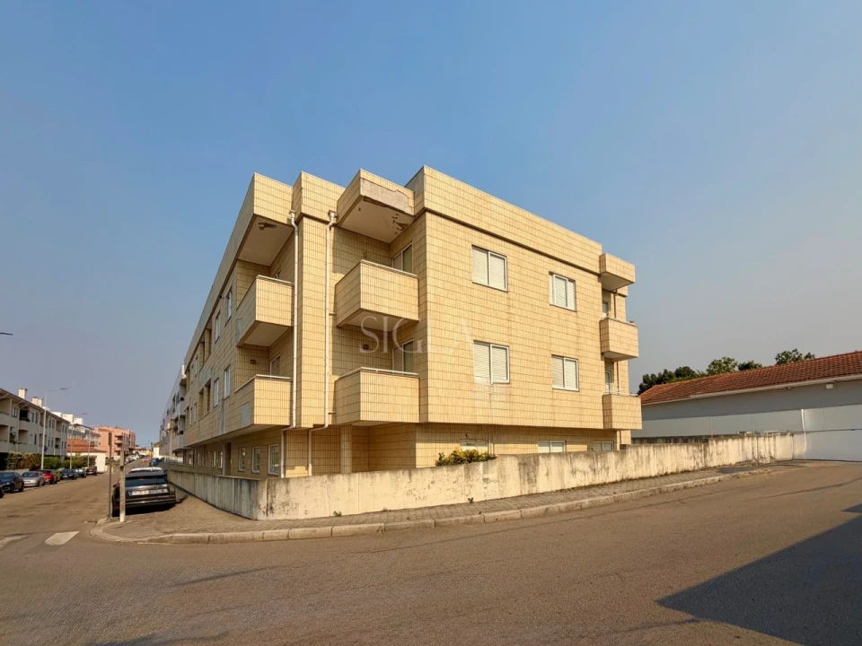 Apartamento T2 para Arrendamento em Gulpilhares e Valadares Foto 28