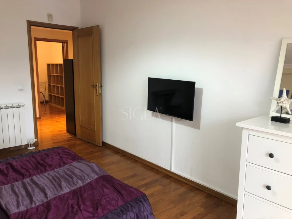 Apartamento T1 para Arrendamento em Canidelo Foto 18