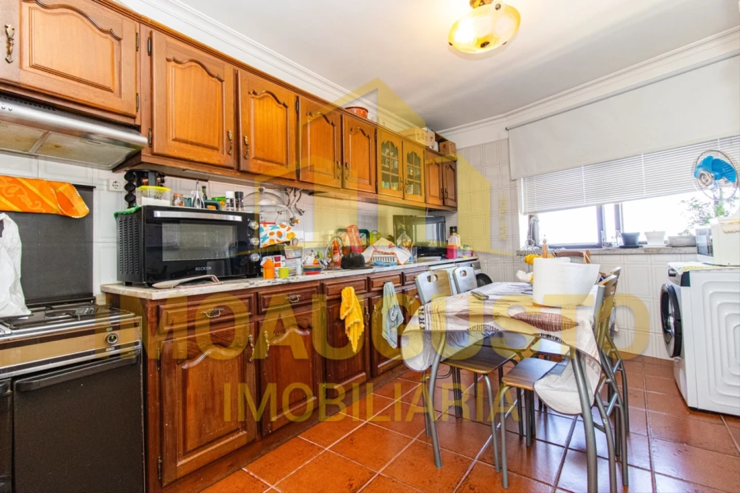 Apartamento T3 para Venda em Guarda Foto 1