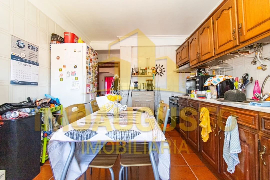 Apartamento T3 para Venda em Guarda Foto 2