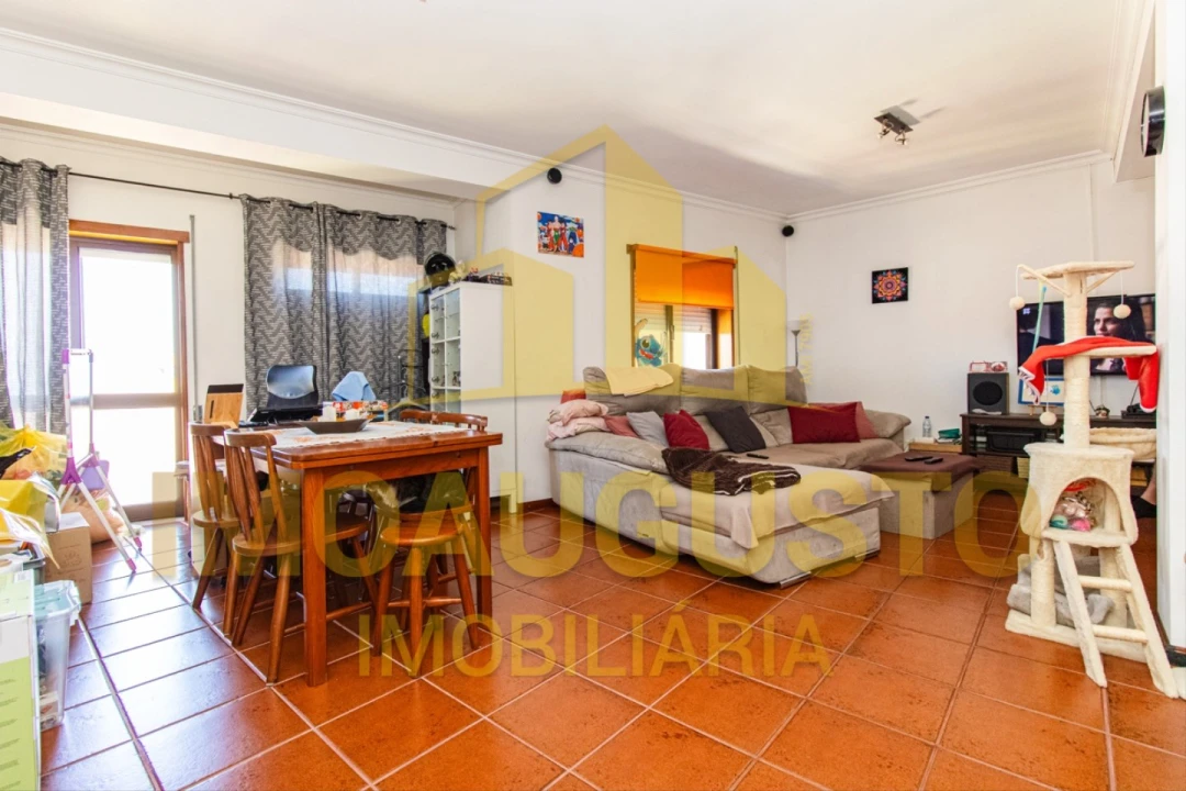 Apartamento T3 para Venda em Guarda Foto 4