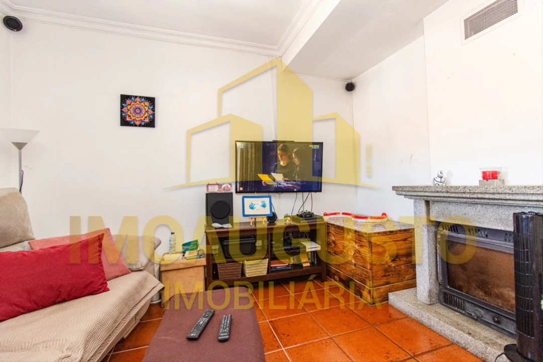 Apartamento T3 para Venda em Guarda Foto 7