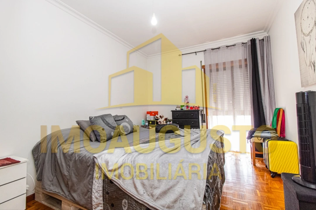 Apartamento T3 para Venda em Guarda Foto 14