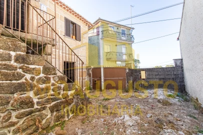 Moradia T1 para Venda em Adão