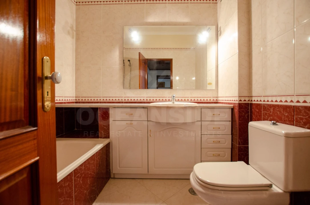 Apartamento T3 para Venda em Carnide Foto 23
