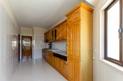 Apartamento T3 para Venda em Carnide