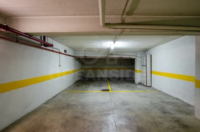 Apartamento T3 para Venda em Carnide