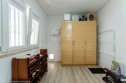 Moradia T7 para Venda em Benavente