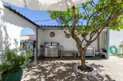 Moradia T7 para Venda em Benavente