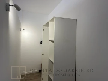 Moradia T3 para Venda em Santa Maria do Castelo e Santiago e Santa Susana