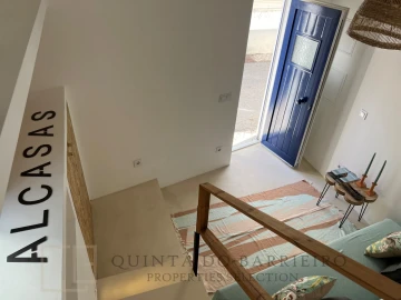 Moradia T3 para Venda em Santa Maria do Castelo e Santiago e Santa Susana