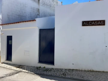Moradia T3 para Venda em Santa Maria do Castelo e Santiago e Santa Susana