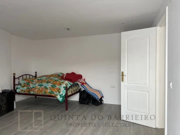 Moradia T5 para Venda em Comenda