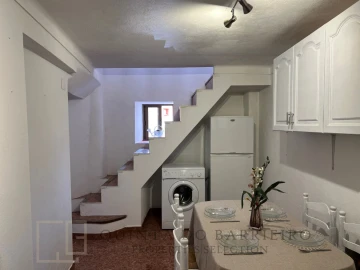 Moradia T1 para Venda em Santa Maria de Marvão