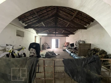 Quinta T7 para Venda em Sé e São Lourenço