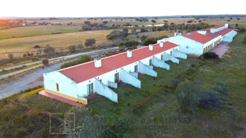 Quinta T32 para Venda em Chancelaria